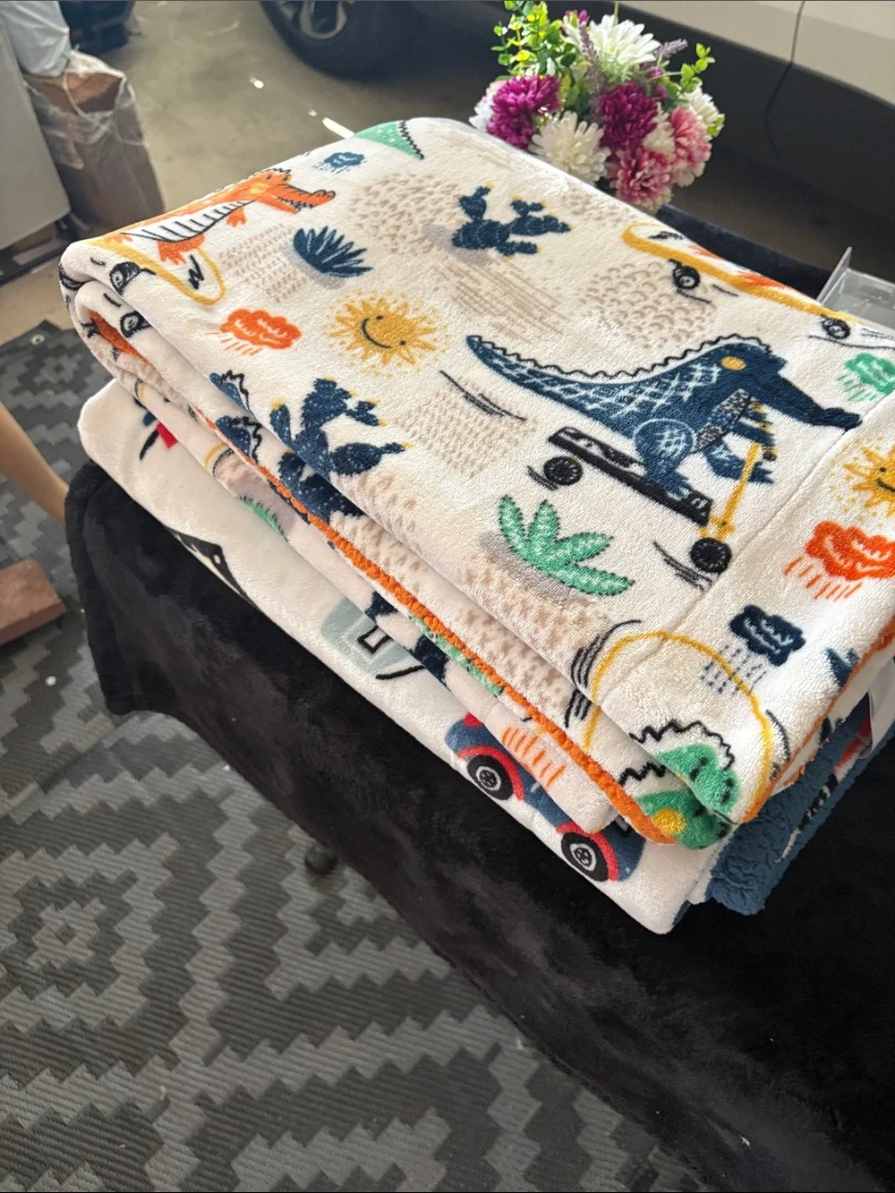 Plush Kids Dinosaur & Vehicle Print Throw Blanket - White Multi